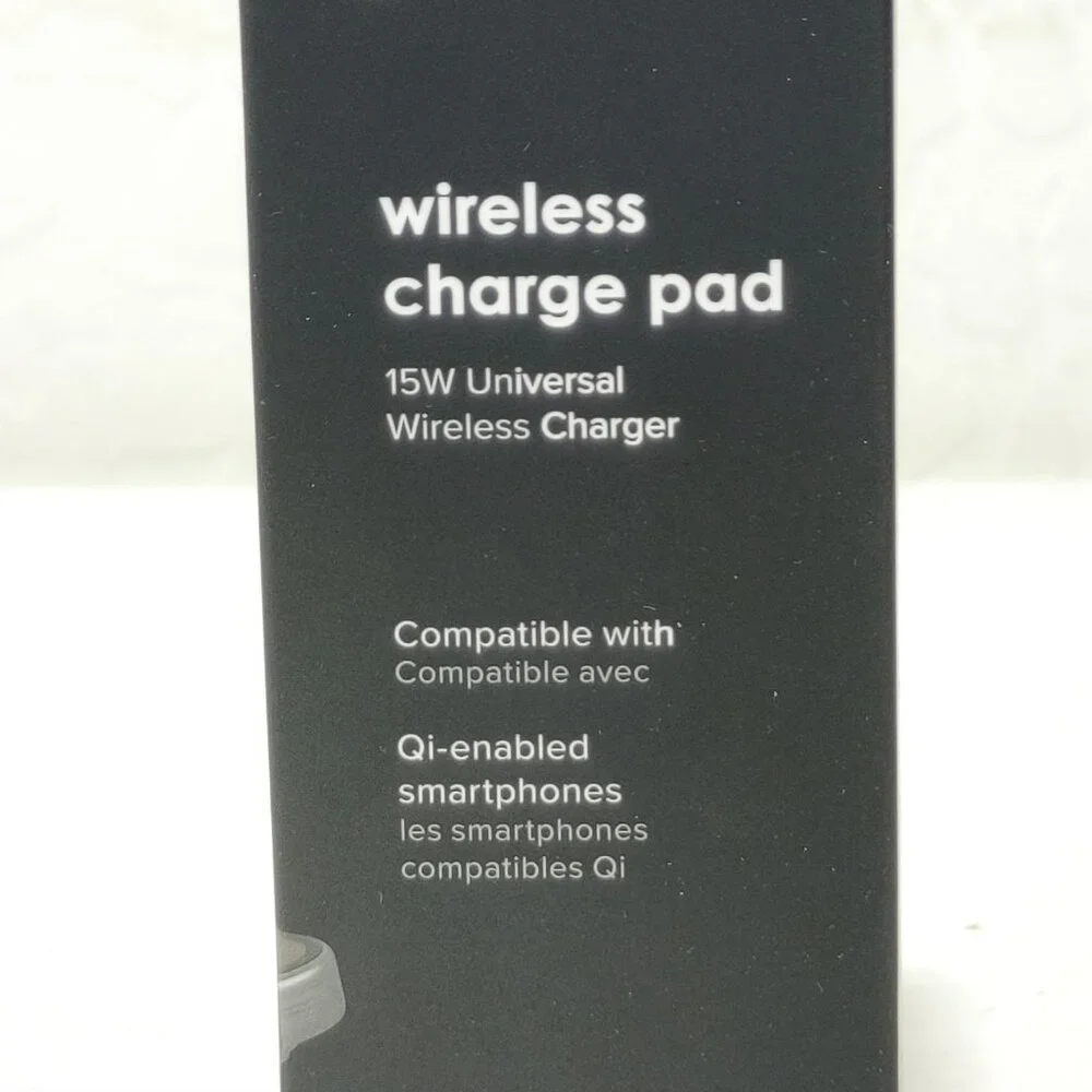 Mophie Universal Wireless Charge Pad - 15W Fast Charging for Qi-Enabled Devices,